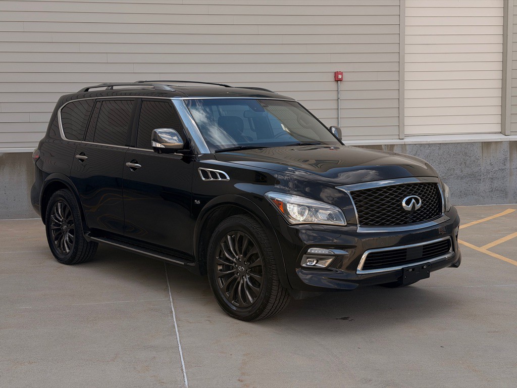 2017 INFINITI QX80 Image 1
