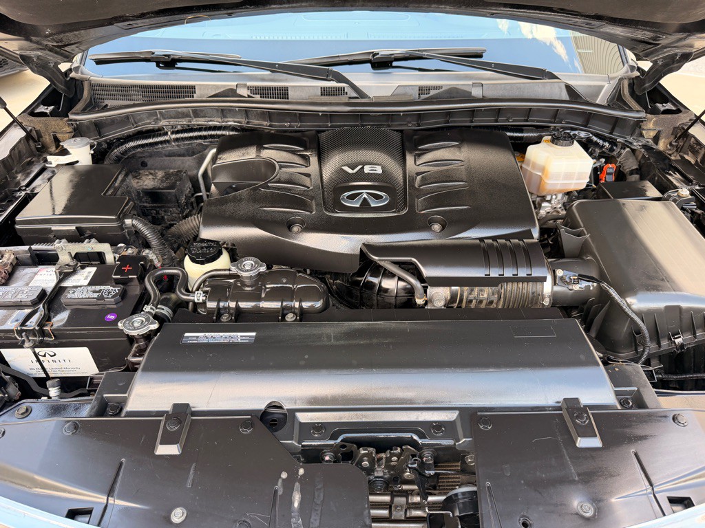 2017 INFINITI QX80 Image 26