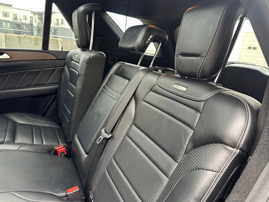 2013 Mercedes-Benz M-Class Image 18