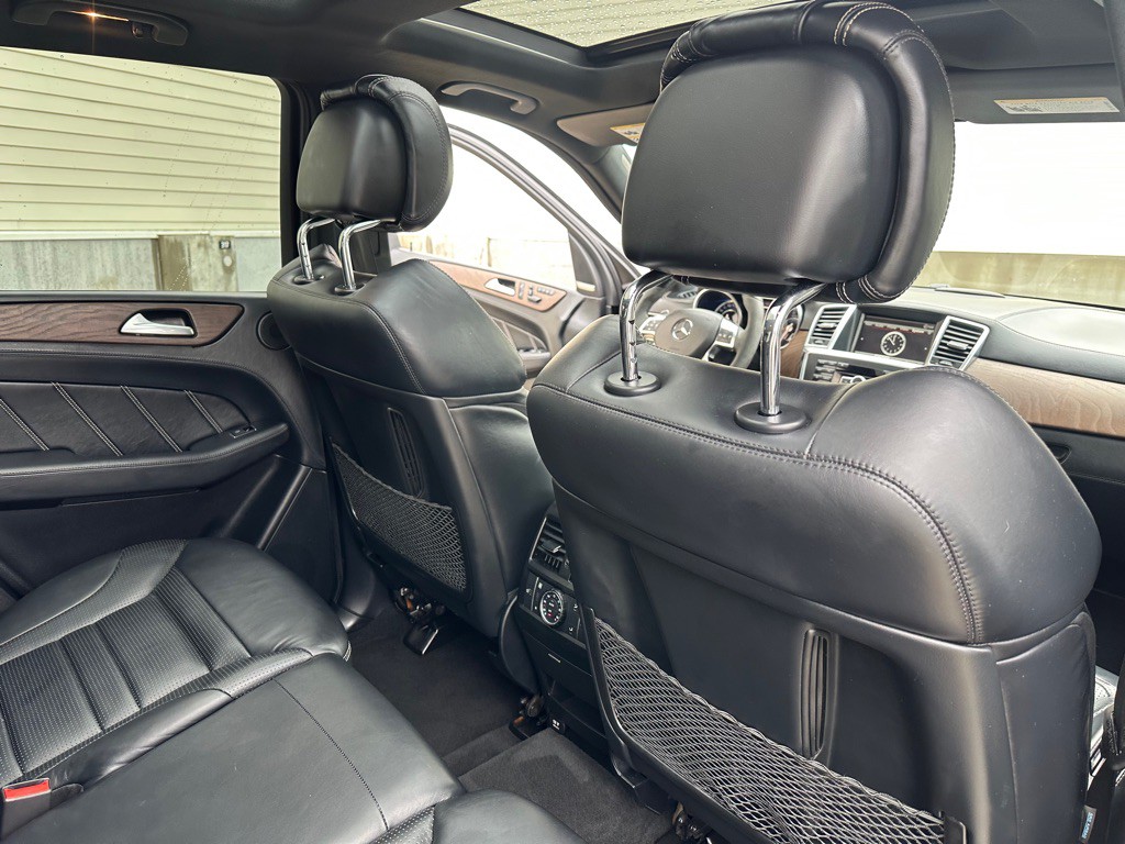 2013 Mercedes-Benz M-Class Image 21