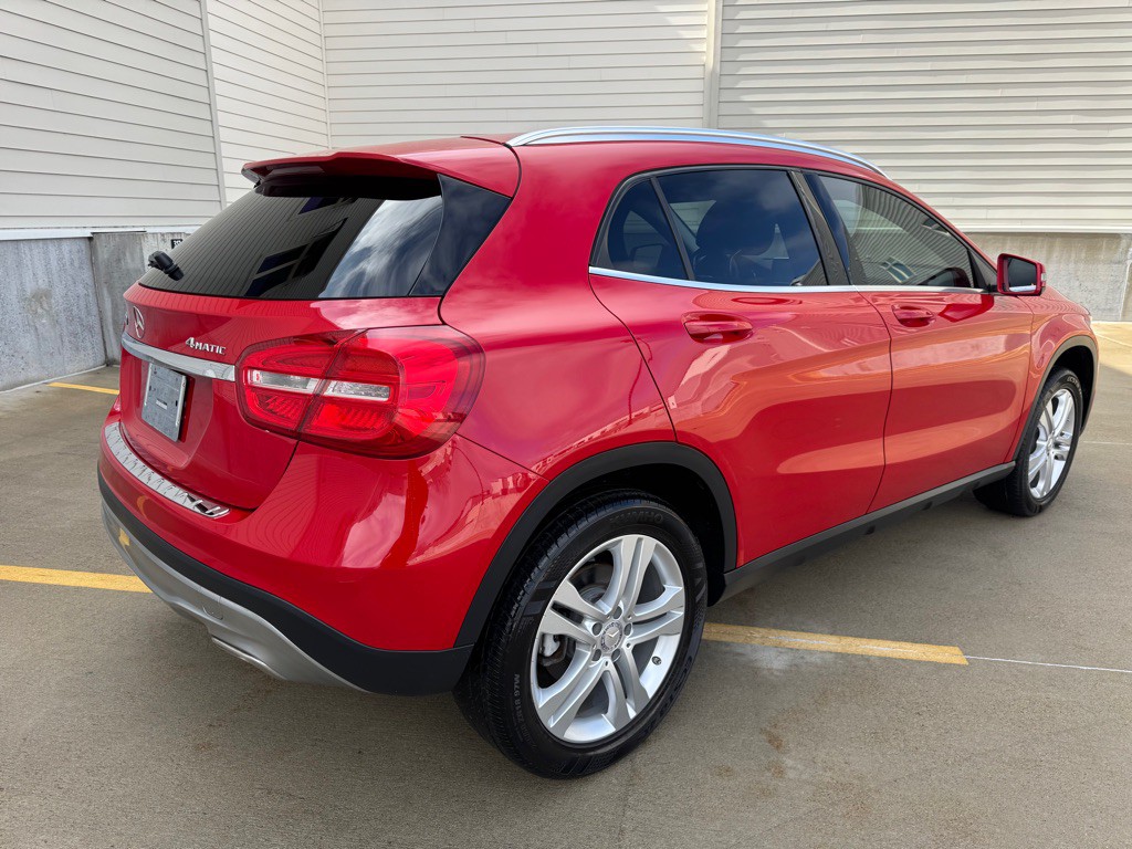 2015 Mercedes-Benz GLA-Class Image 3