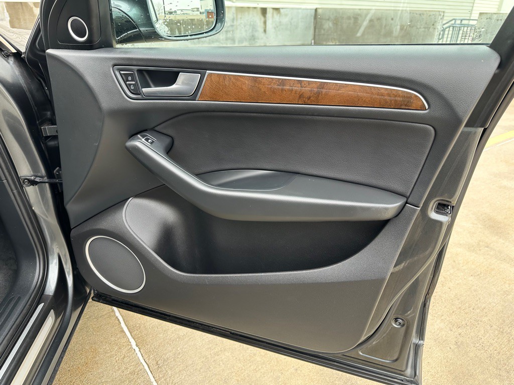 2017 Audi Q5 Image 25