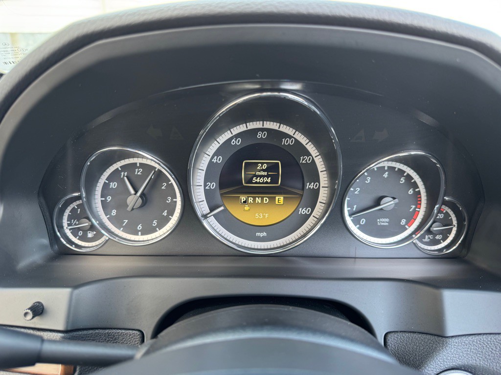 2012 Mercedes-Benz E-Class Image 17