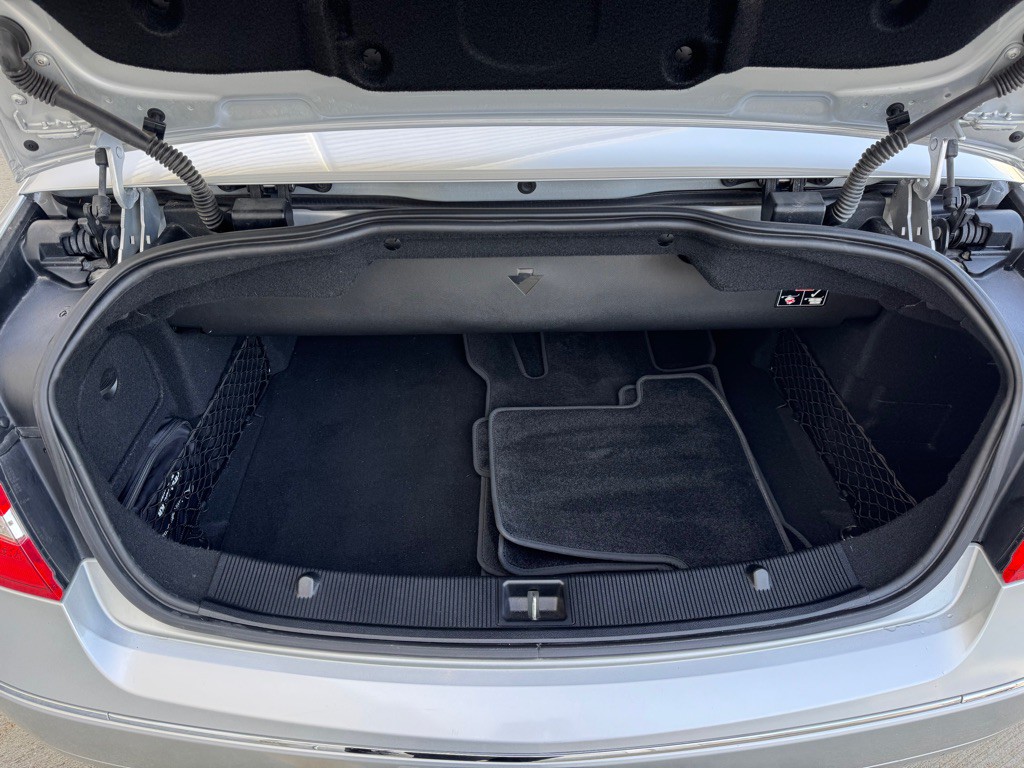 2012 Mercedes-Benz E-Class Image 25