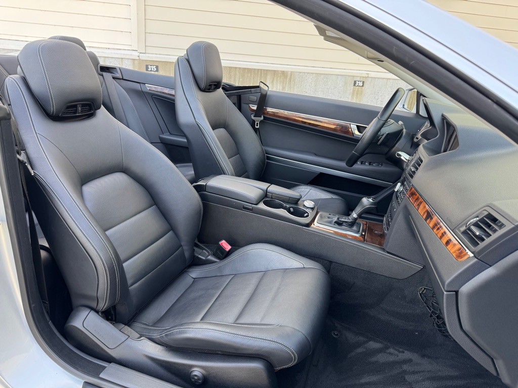 2012 Mercedes-Benz E-Class Image 28