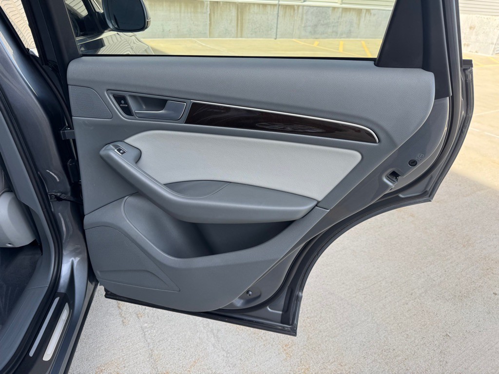 2014 Audi Q5 Image 26