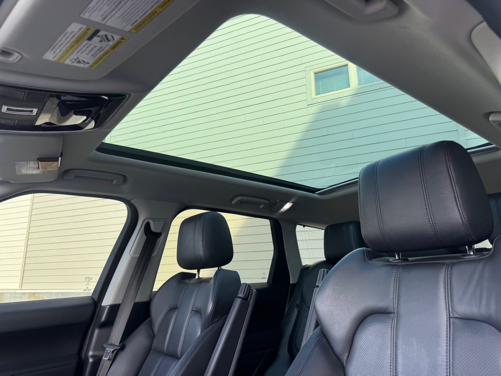 2017 Land Rover Range Rover Sport Image 13