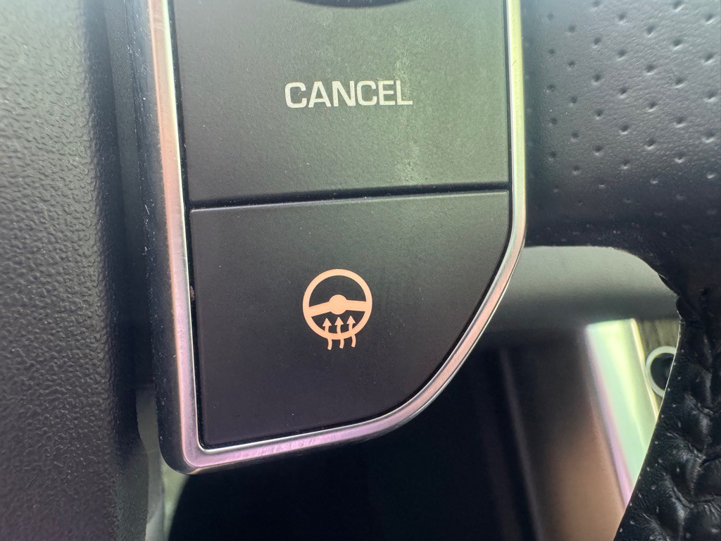 2017 Land Rover Range Rover Sport Image 16