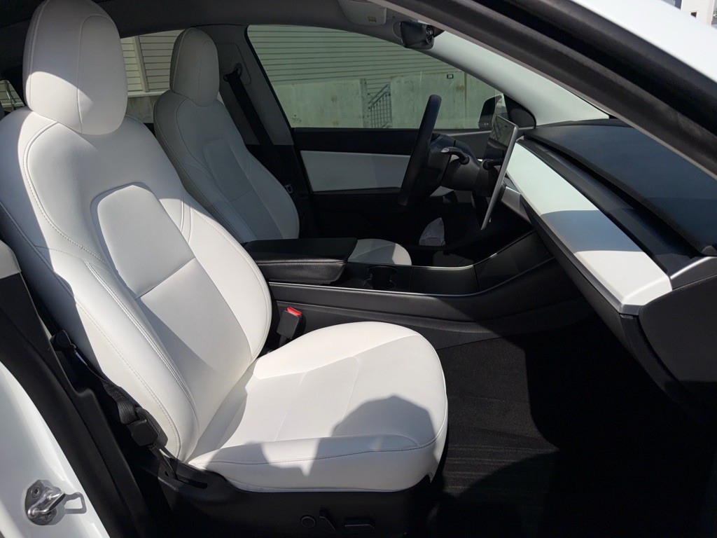 2021 Tesla Model Y Image 18