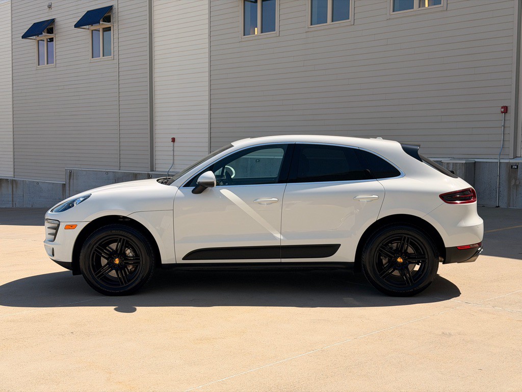 2015 Porsche Macan Image 5