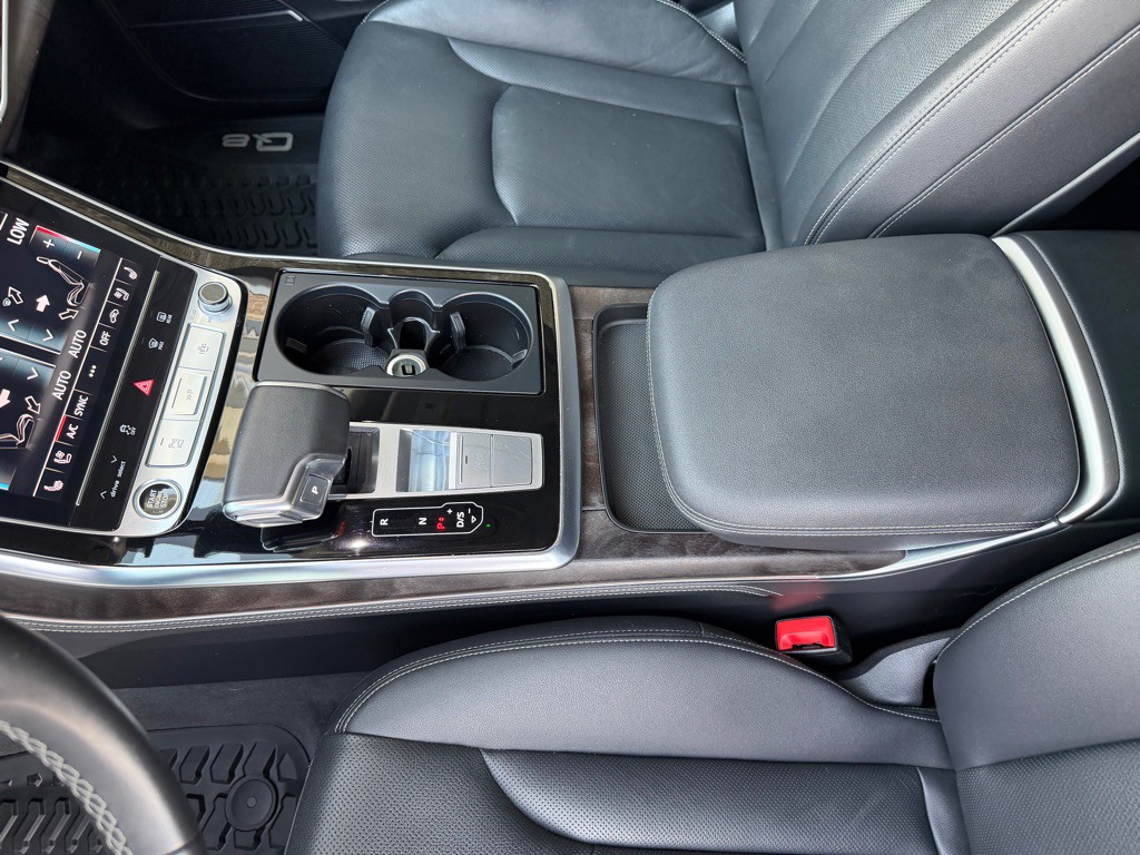 2023 Audi Q8 Image 14