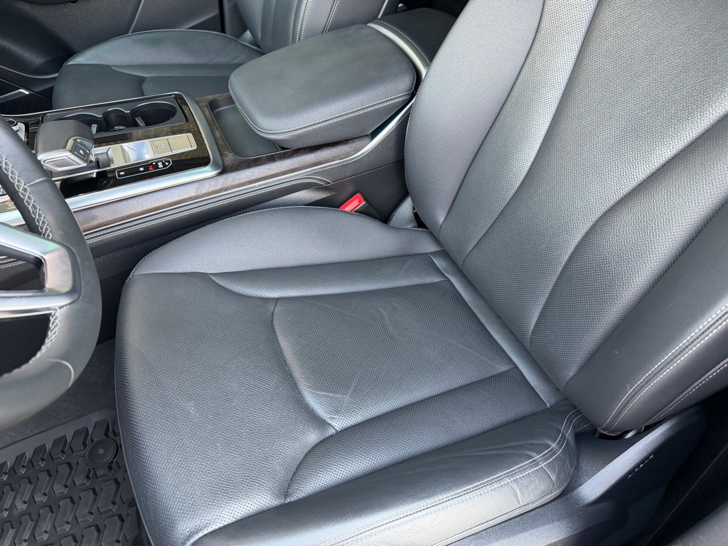 2023 Audi Q8 Image 15