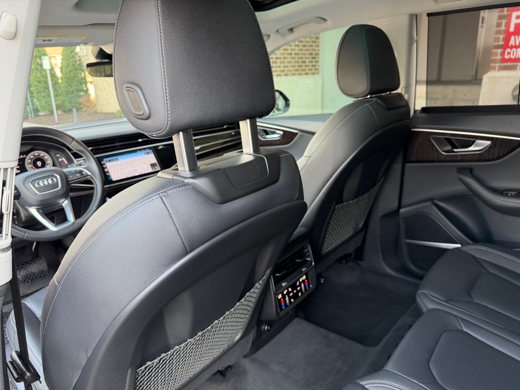 2023 Audi Q8 Image 18