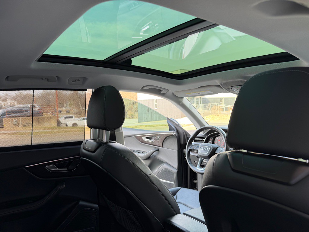 2023 Audi Q8 Image 25