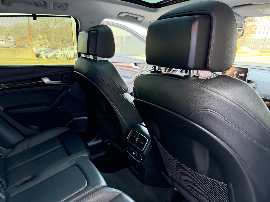 2018 Audi Q5 Image 20