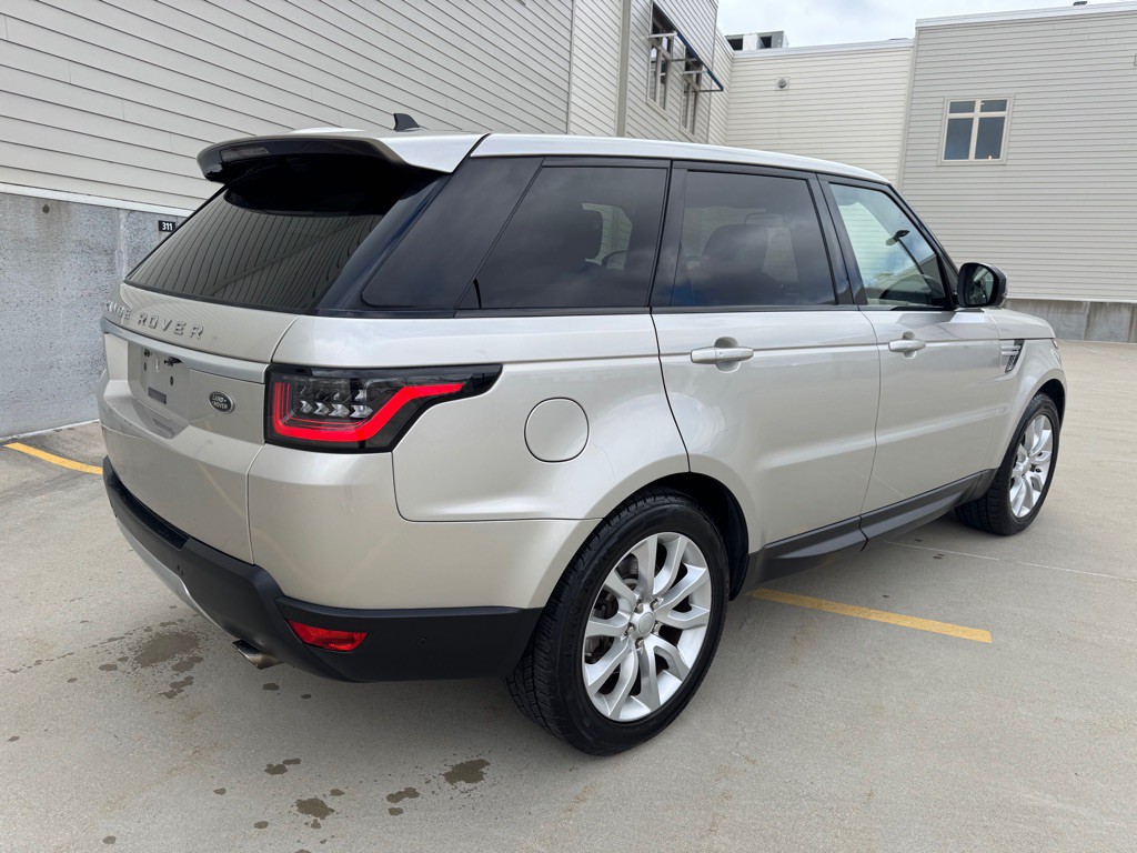 2016 Land Rover Range Rover Sport Image 3
