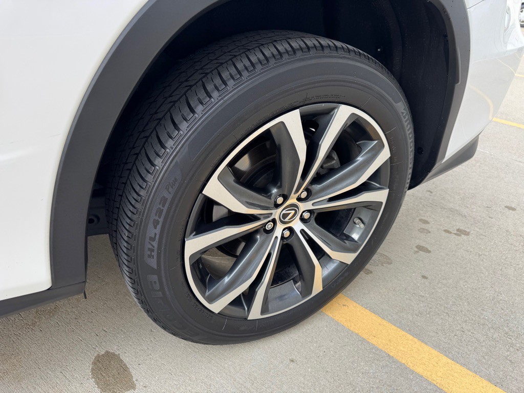 2021 Lexus RX Image 9