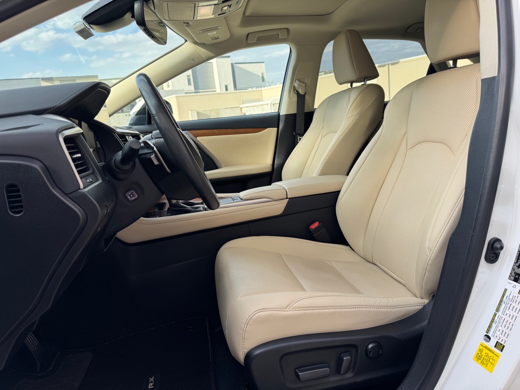 2021 Lexus RX Image 12