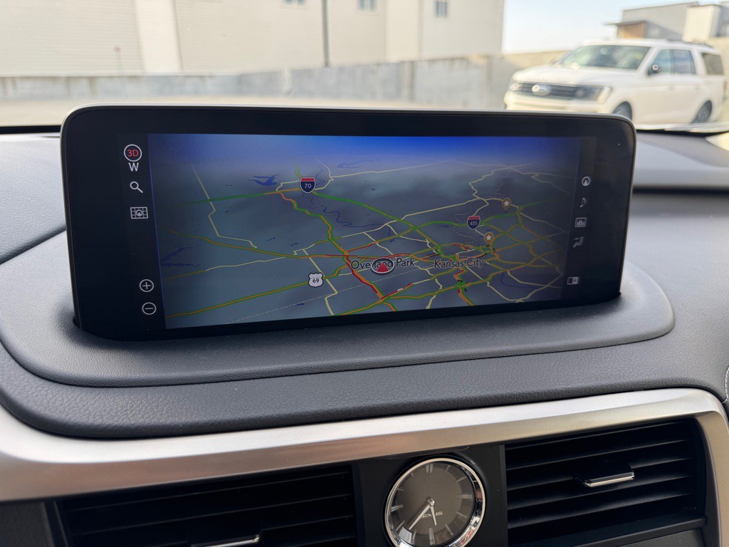 2021 Lexus RX Image 16