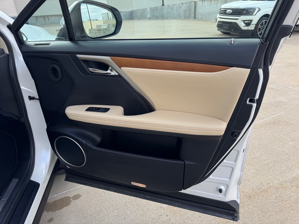 2021 Lexus RX Image 28