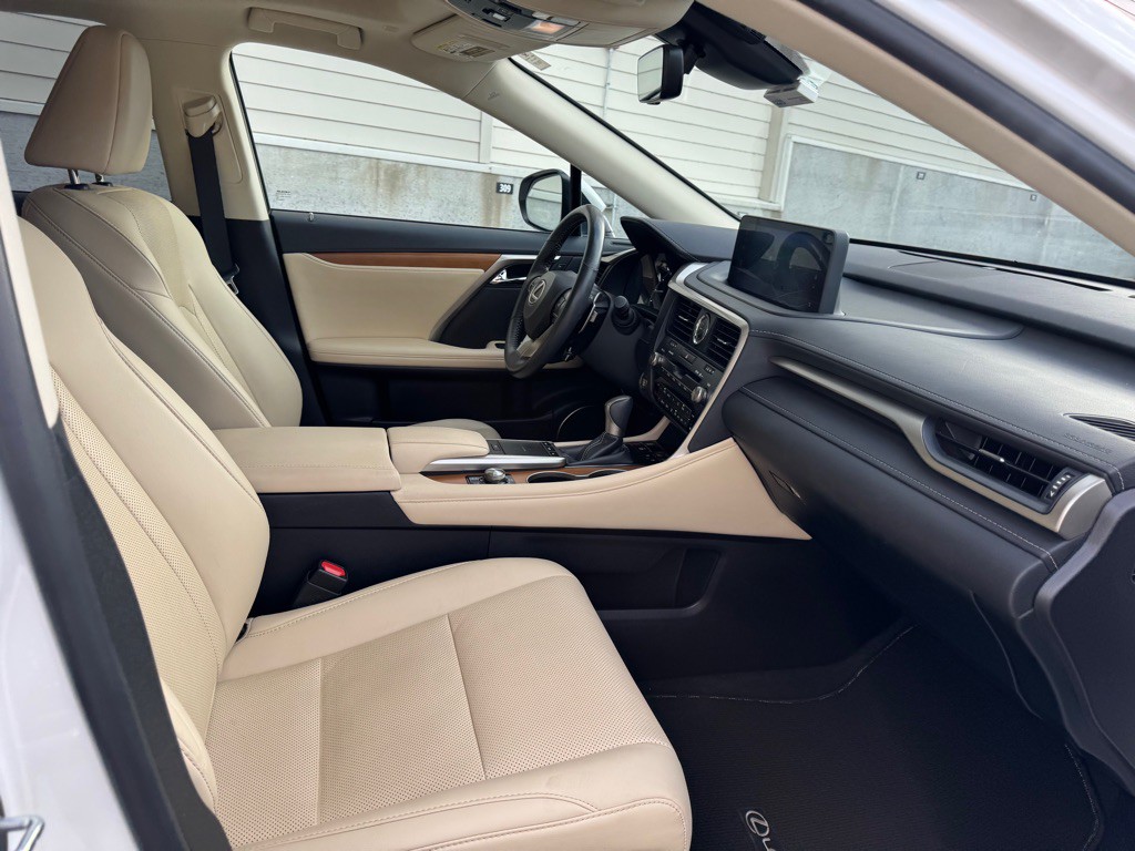 2021 Lexus RX Image 29