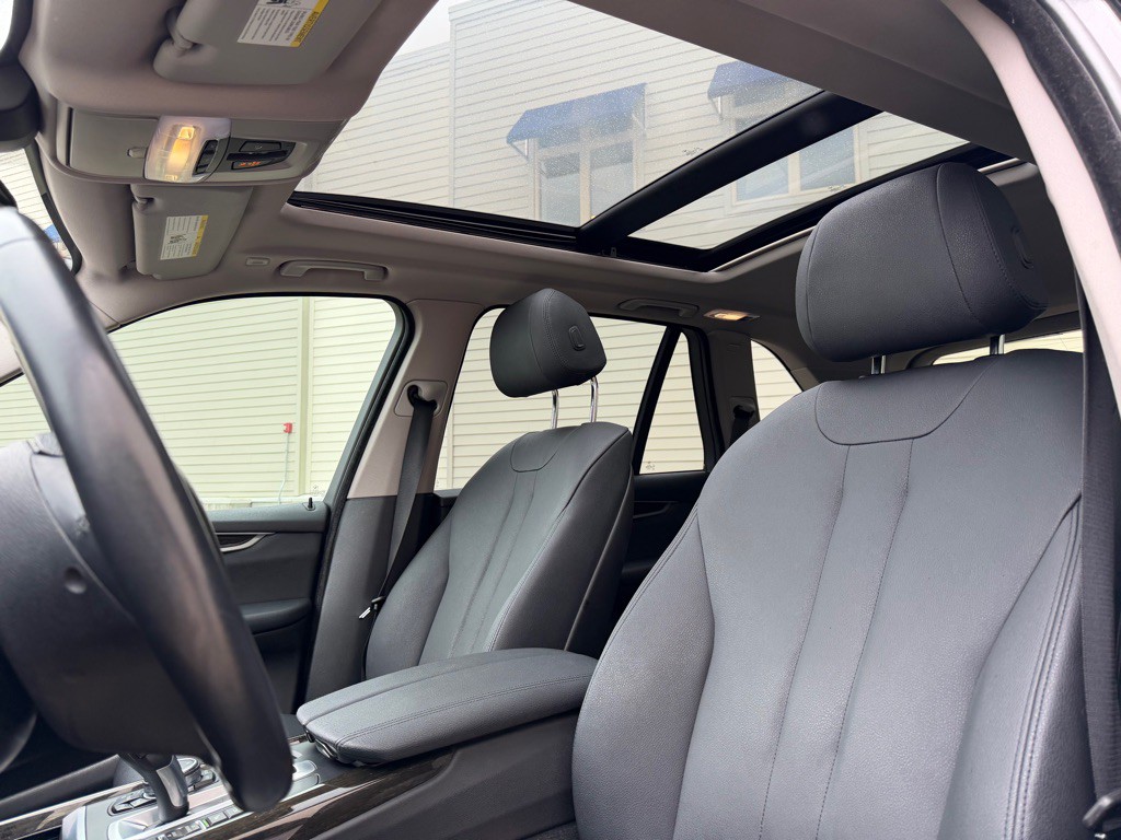 2015 BMW X5 Image 15