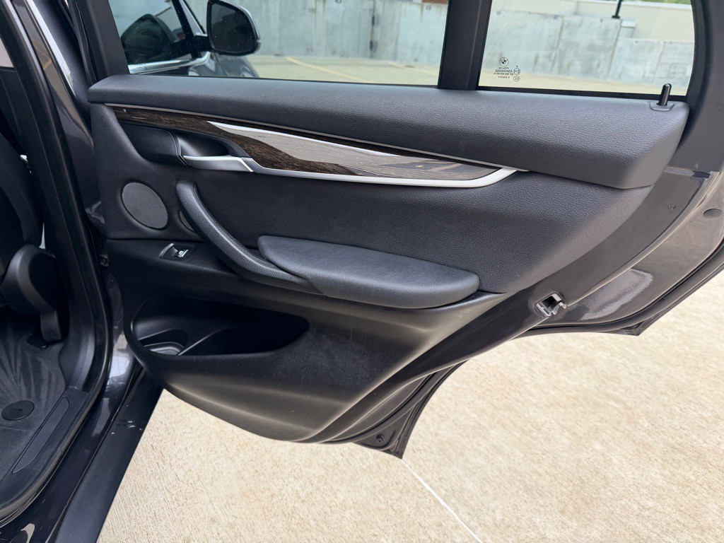 2015 BMW X5 Image 27