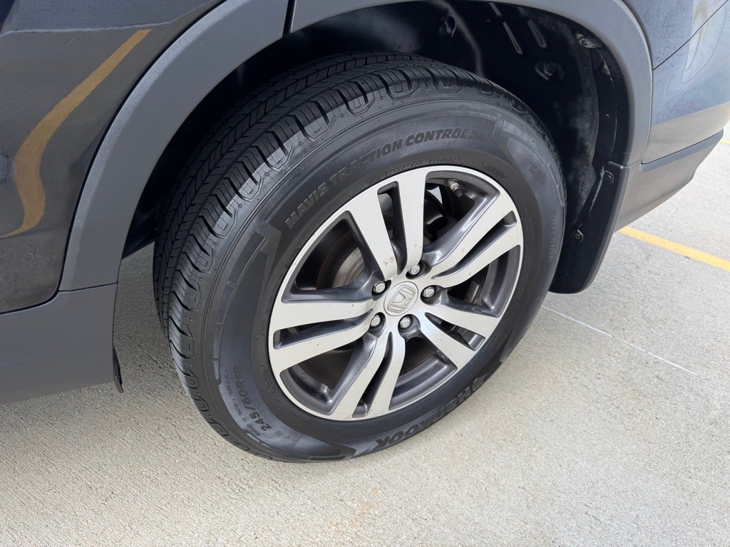 2017 Honda Pilot Image 9