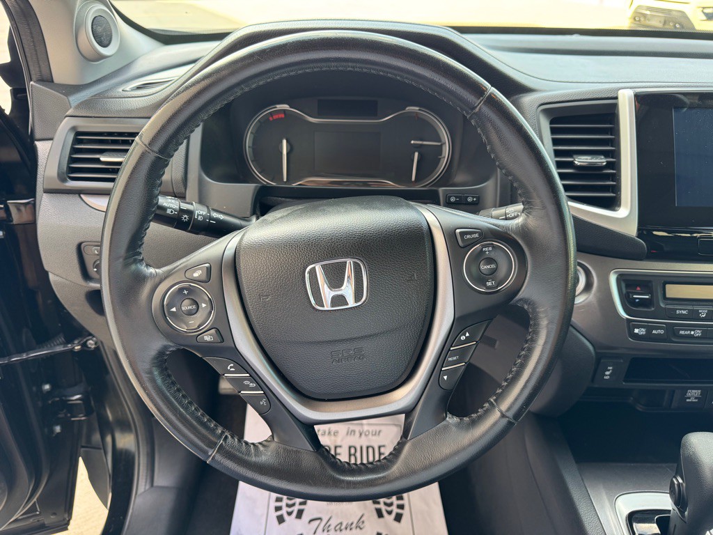 2017 Honda Pilot Image 14