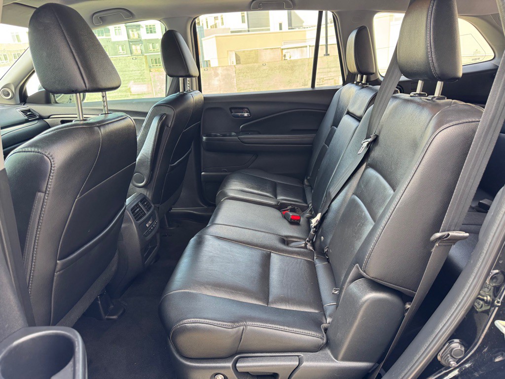 2017 Honda Pilot Image 21