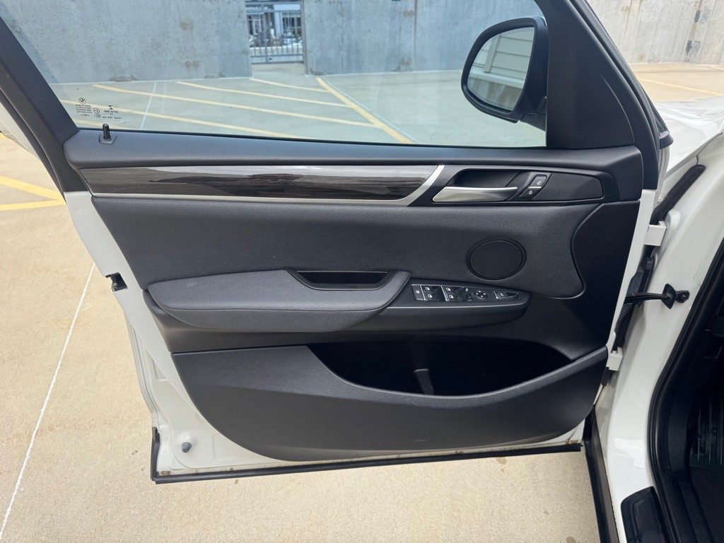 2016 BMW X3 Image 10