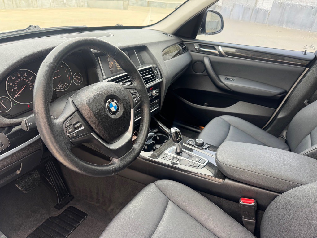 2016 BMW X3 Image 11
