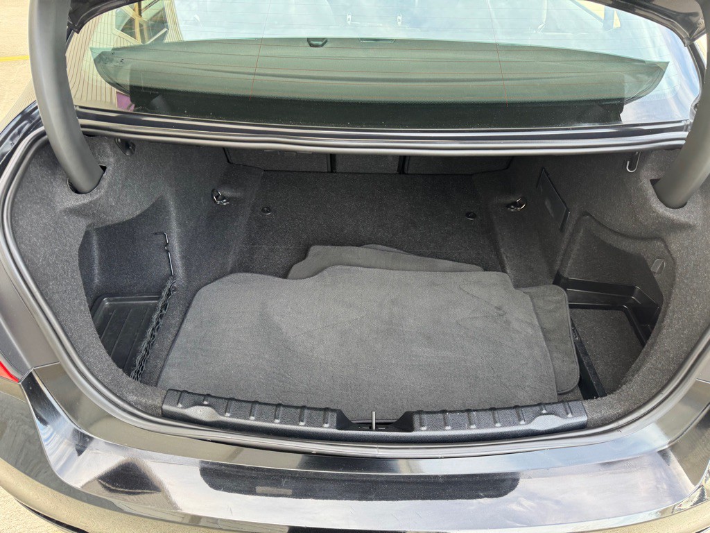 2015 BMW 3 Series Image 21