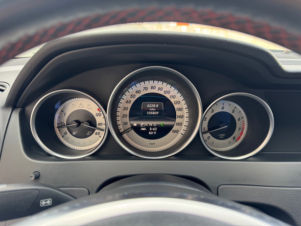 2013 Mercedes-Benz C-Class Image 16