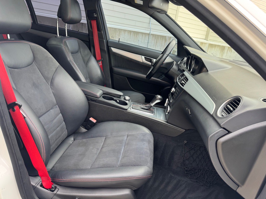 2013 Mercedes-Benz C-Class Image 29