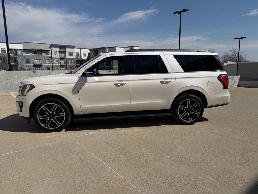 2019 Ford Expedition Image 4