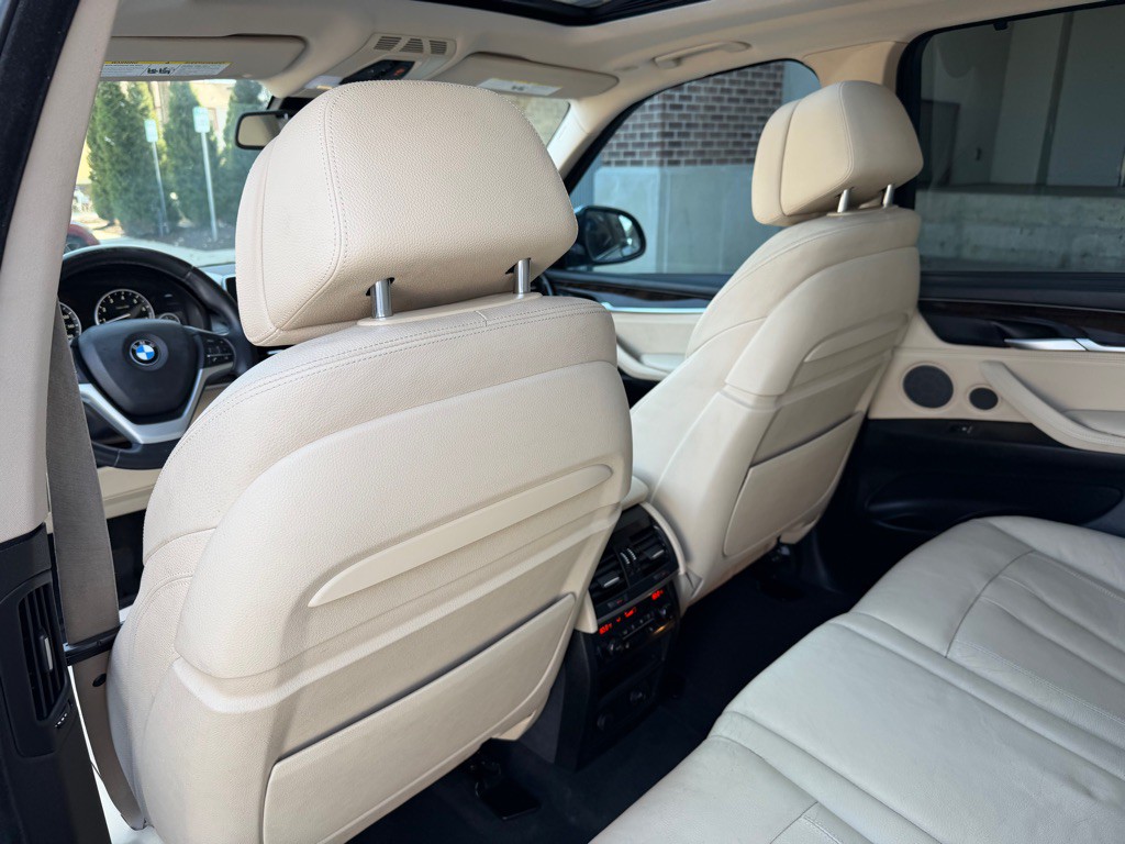2016 BMW X5 Image 15