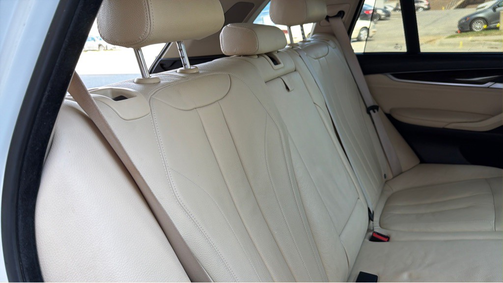 2016 BMW X5 Image 21