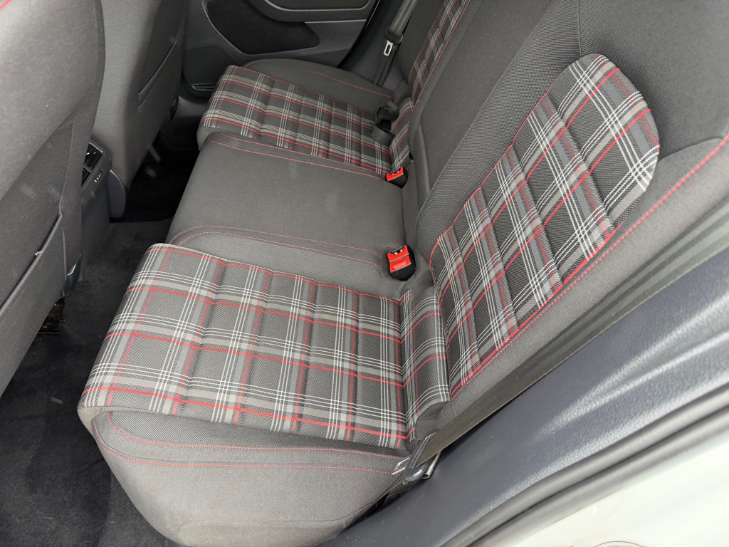 2020 Volkswagen GTI Image 17