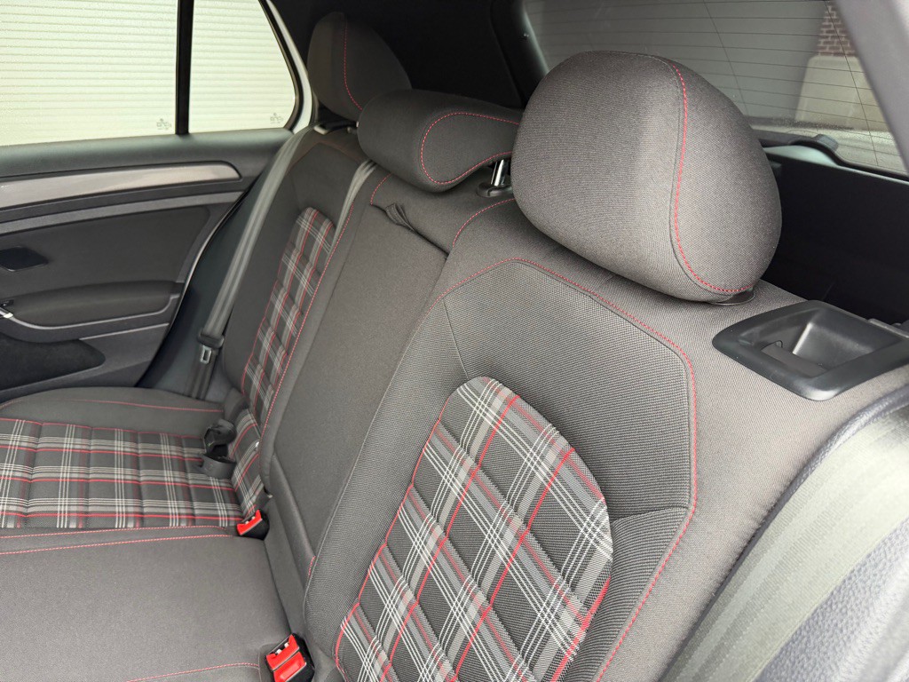 2020 Volkswagen GTI Image 18