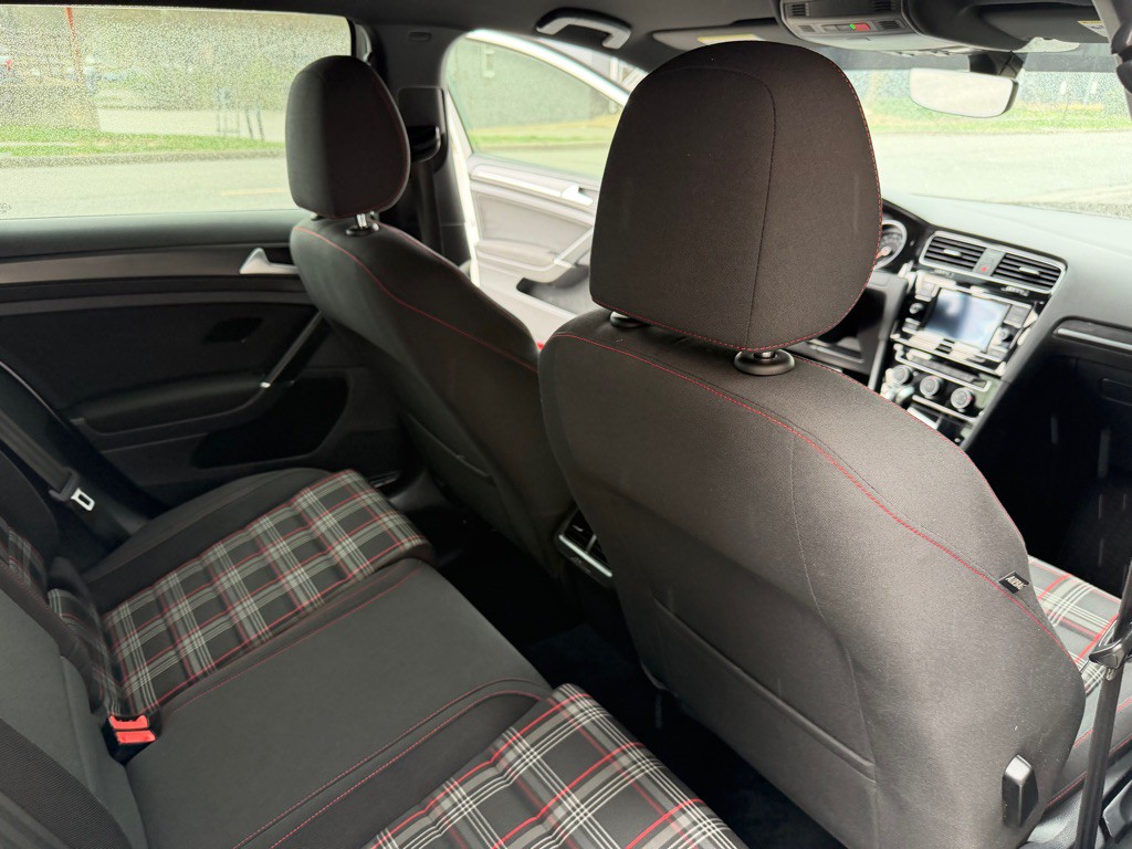 2020 Volkswagen GTI Image 19