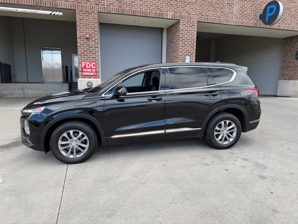 2019 Hyundai Santa Fe Image 4