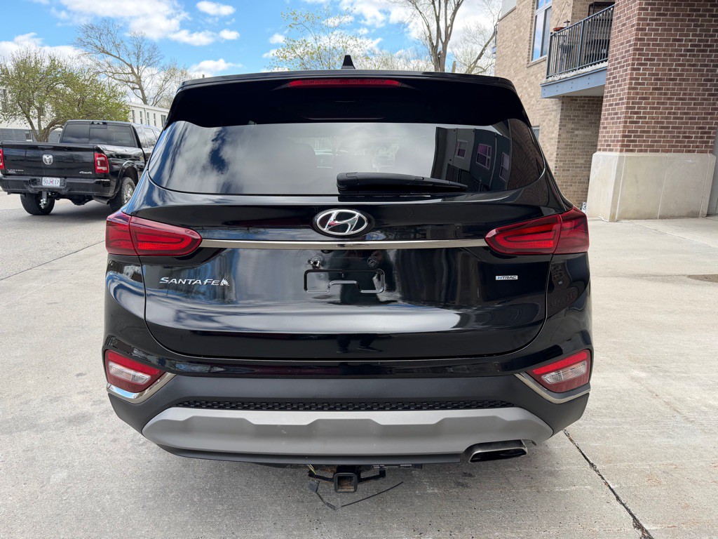 2019 Hyundai Santa Fe Image 6