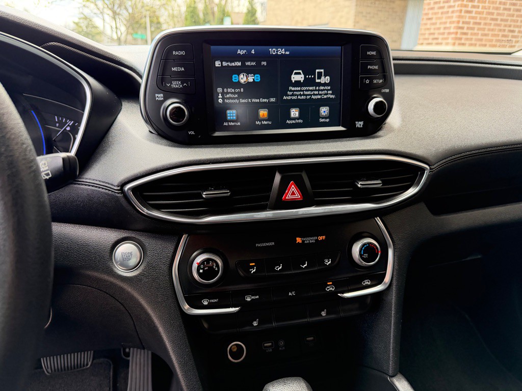 2019 Hyundai Santa Fe Image 11