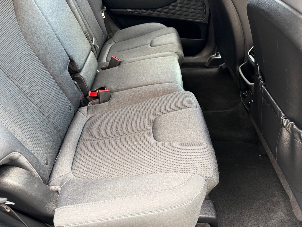 2019 Hyundai Santa Fe Image 19