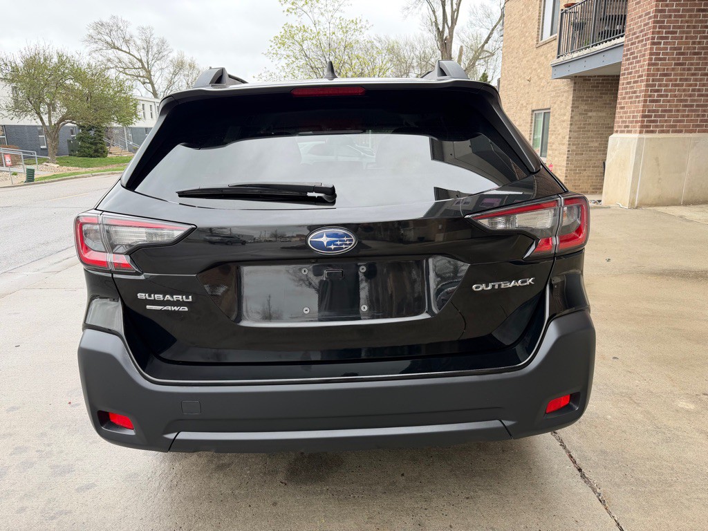 2023 Subaru Outback Image 6