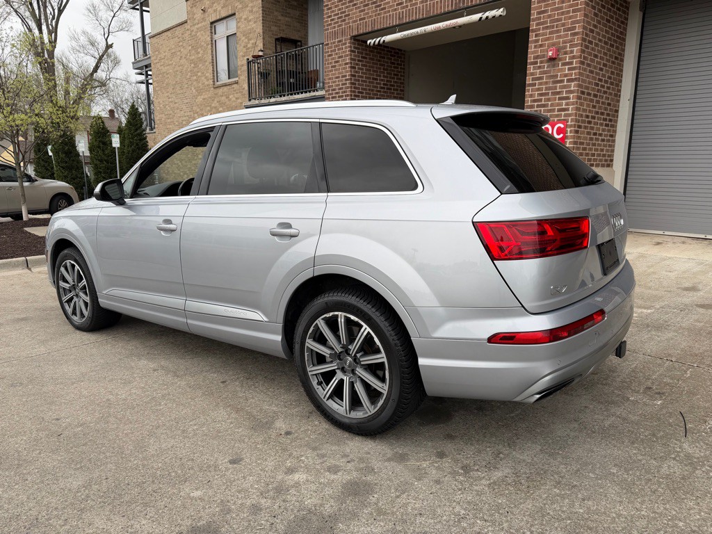 2019 Audi Q7 Image 5
