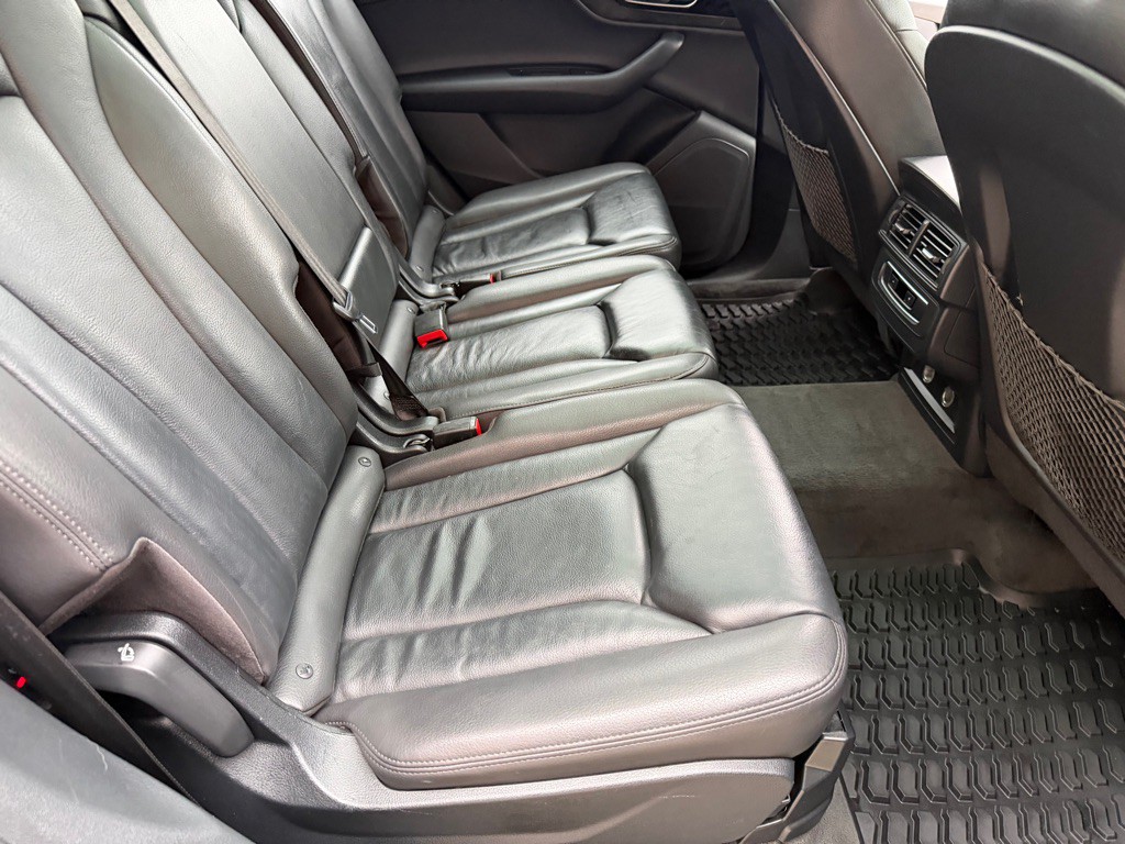 2019 Audi Q7 Image 19