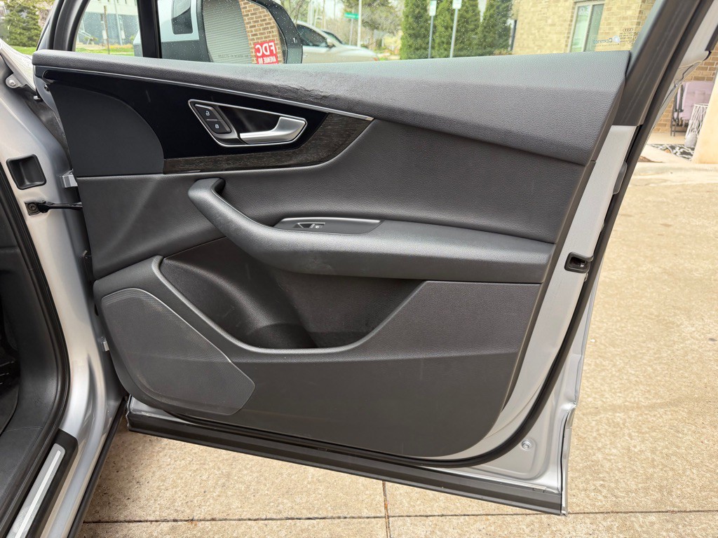 2019 Audi Q7 Image 27