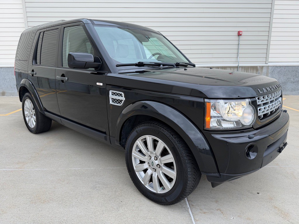 2013 Land Rover LR4 Image 1